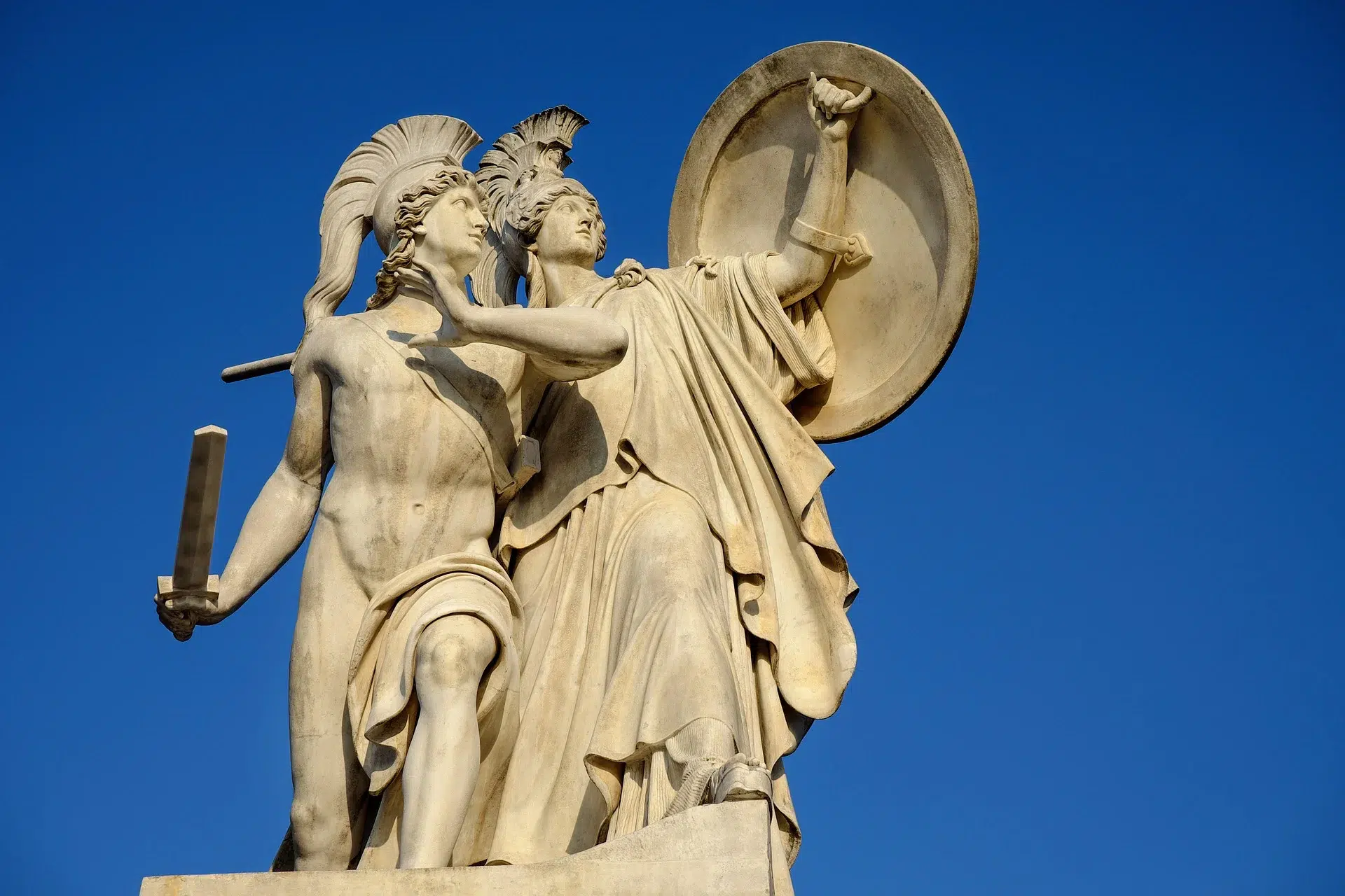 Les secrets du bien-être des Romains : Découvrez l'art millénaire du massage au cœur de l'Antiquité 9 monument 2011140 1920